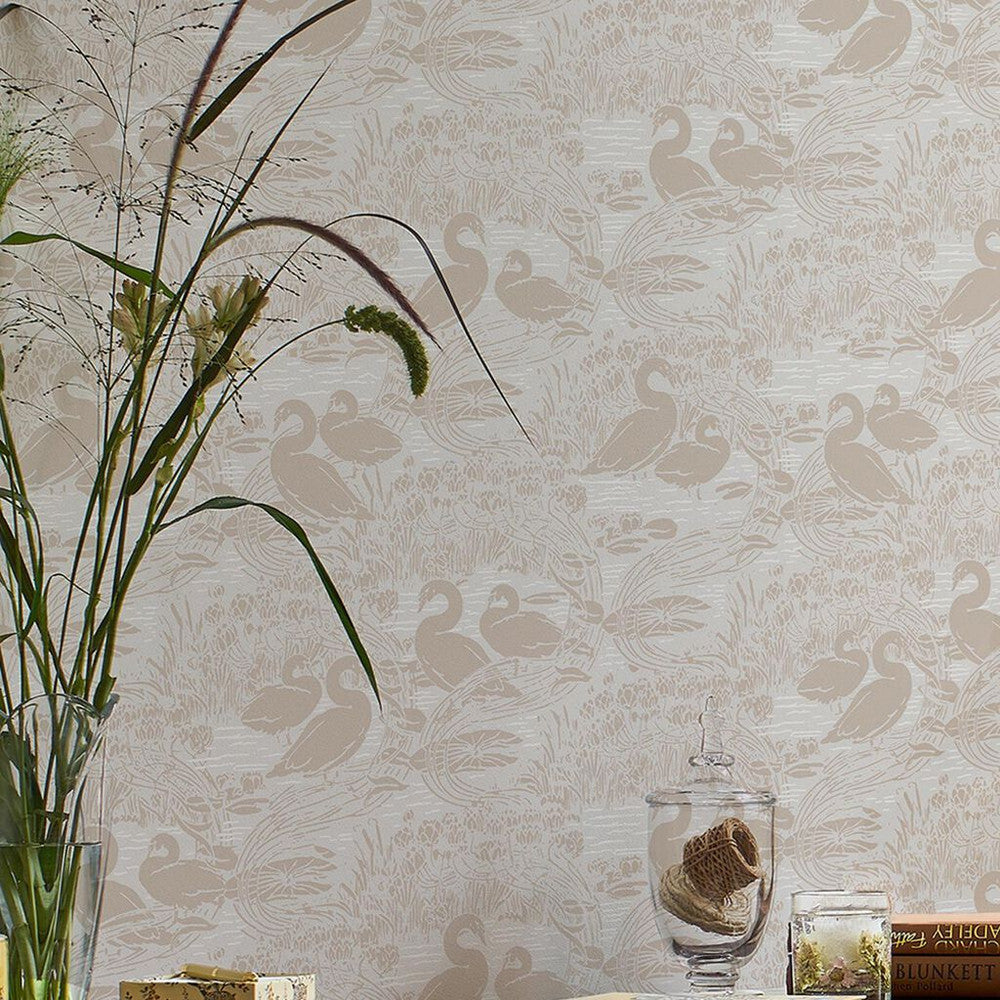 118471 - Swans Wallpaper - Dove Grey - Laura Ashley