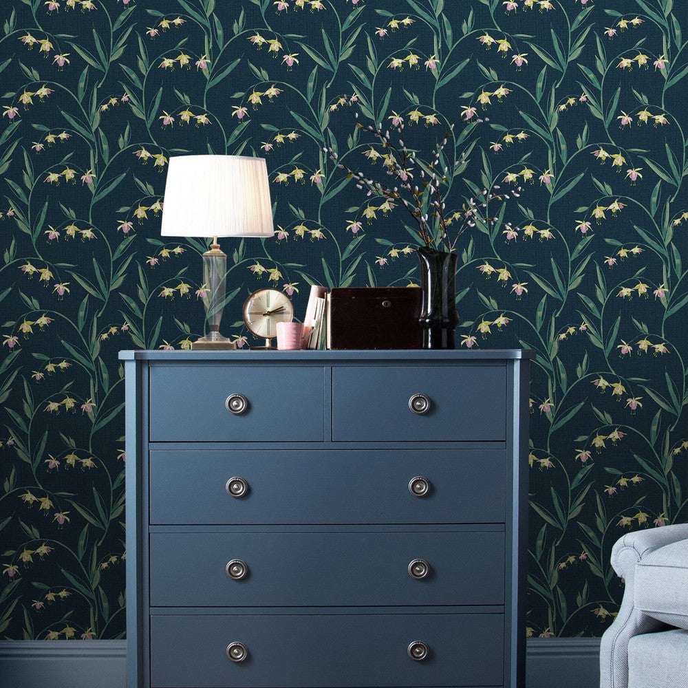 127402 - Fulwell Fuchsia Wallpaper - Midnight Seaspray - Laura Ashley