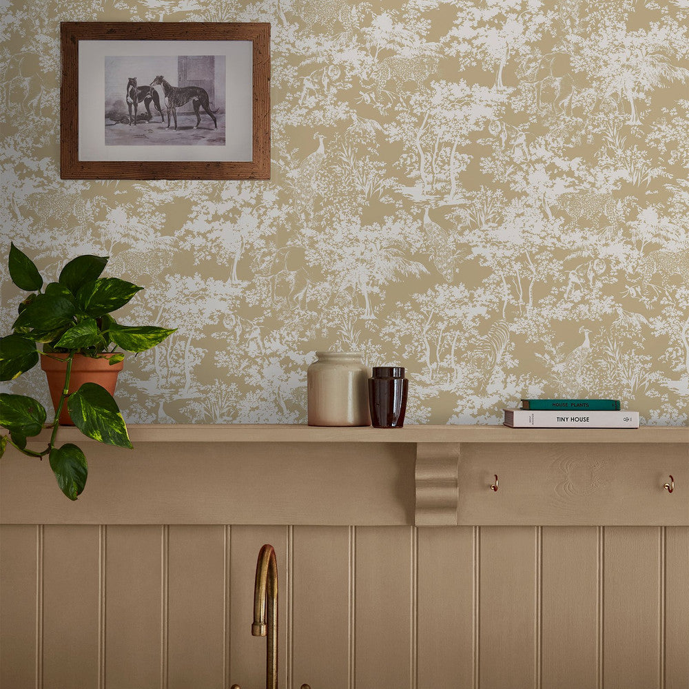 128947 - Animal Forest Wallpaper - Gold - Joules