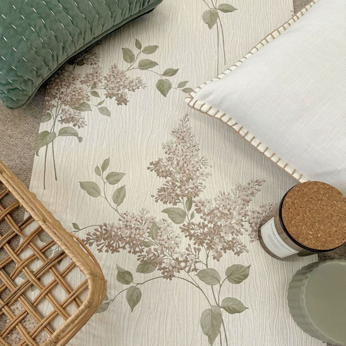41340 - Tiffany Fiore Textured Vinyl Wallpaper - Sage - Belgravia