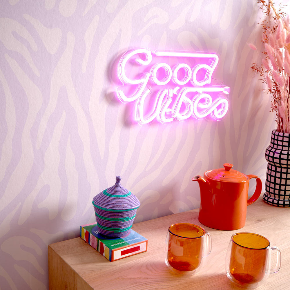 LH900435 - Good Vibrations Wallpaper - Strawberry Cheesecake & Lavender - Lust Home
