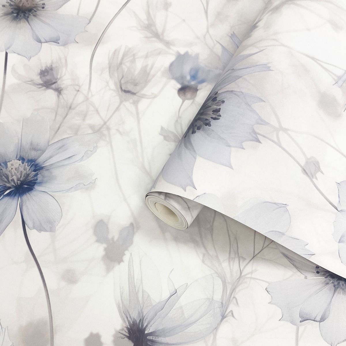 Lissa Flowers Wallpaper - Blue - Muriva