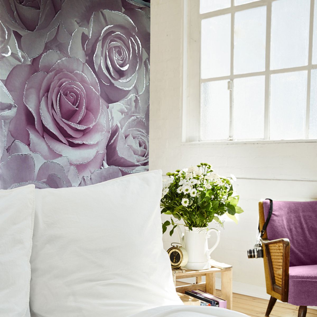 Madison Rose Glitter Floral Wallpaper - Amethyst & Lilac - Muriva