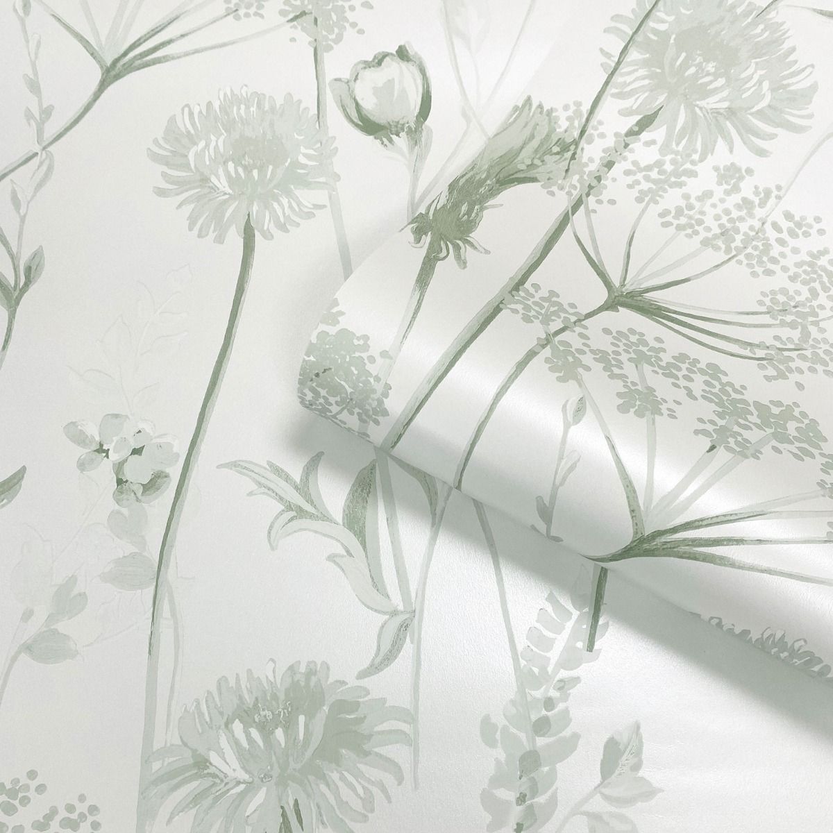 Meadowsweet Floral Wallpaper - Sage Green - Muriva
