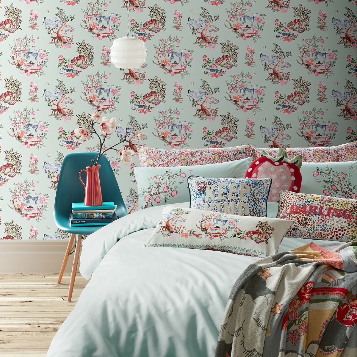Painted Kingdom Wallpaper - Duck Egg - Muriva
