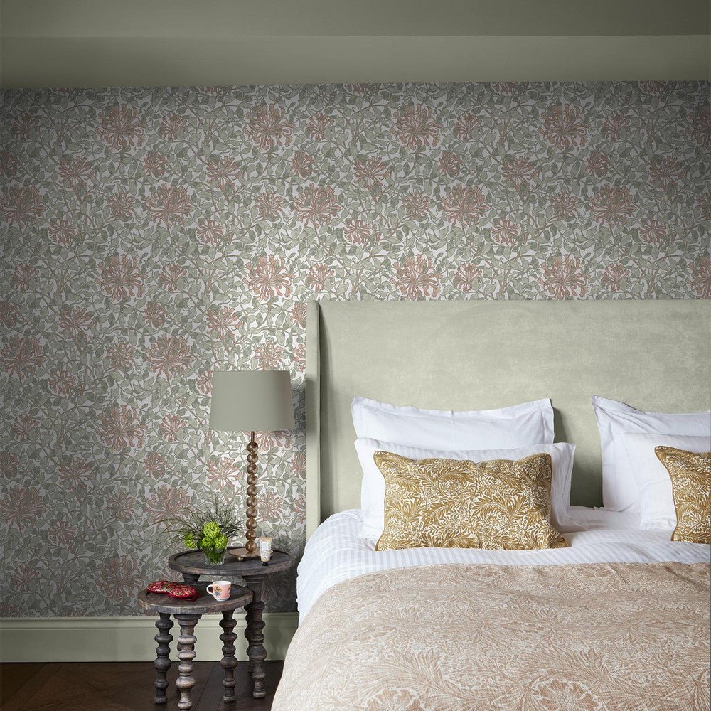 Honeysuckle Wallpaper - Maytime - 140488 - William MorrisWallpaper199