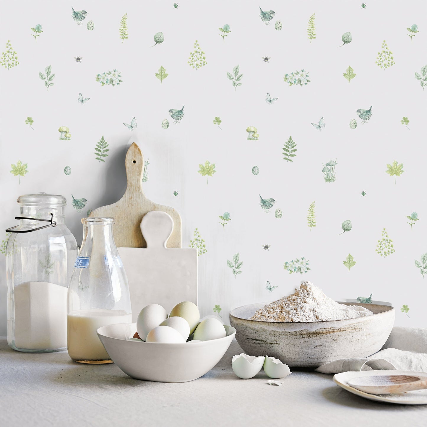 Just Kitchens Meadow Spot Wallpaper - Green / White - Galerie - G45443Wallpaper199
