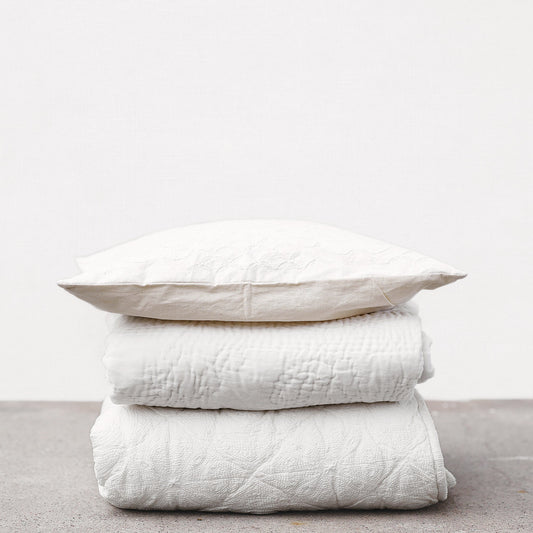 Natural FX 2 Hessian Wallpaper - White - Galerie - G67442Wallpaper199