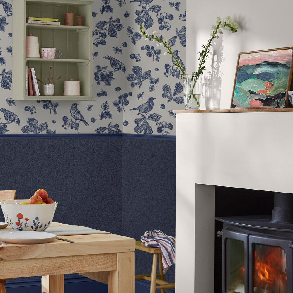 120884 - Plain Wallpaper - Navy - Joules