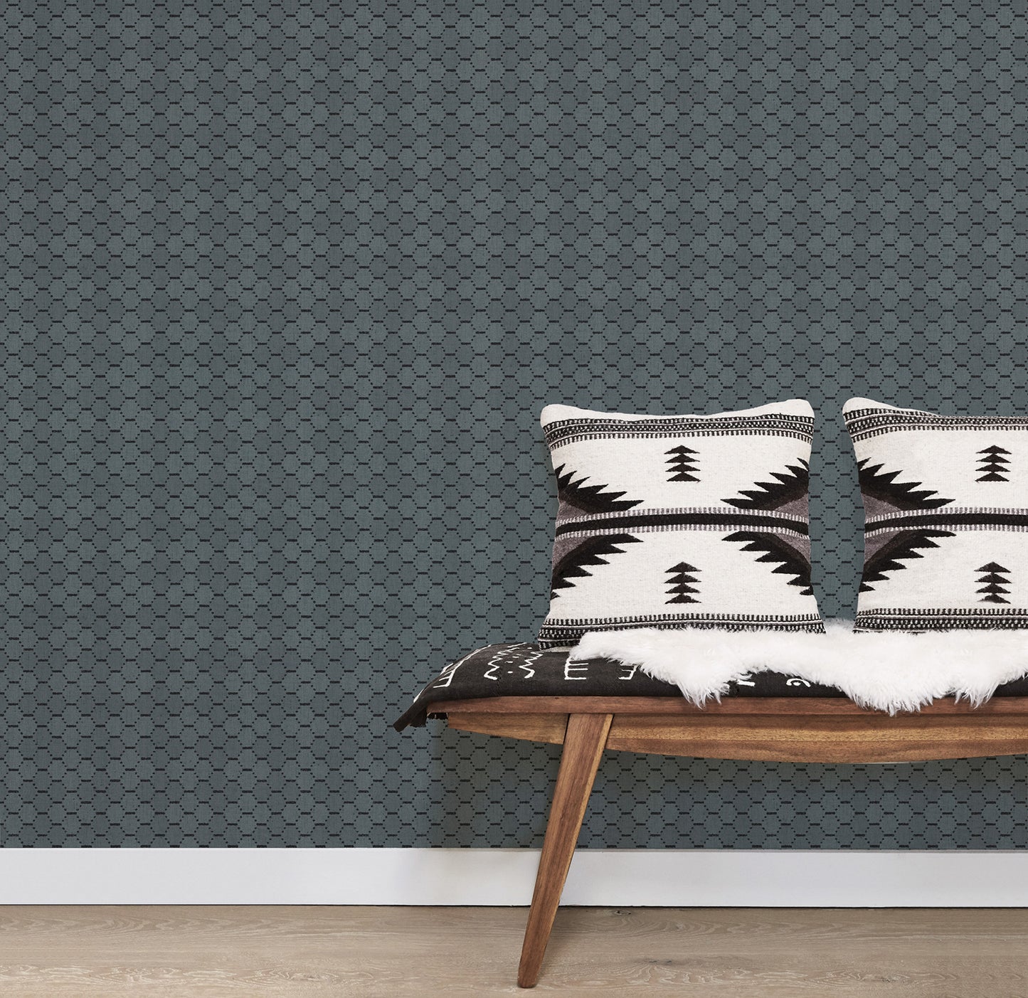 G78294 - Bazaar Honey Comb Wallpaper - Petrol / Black - Galerie
