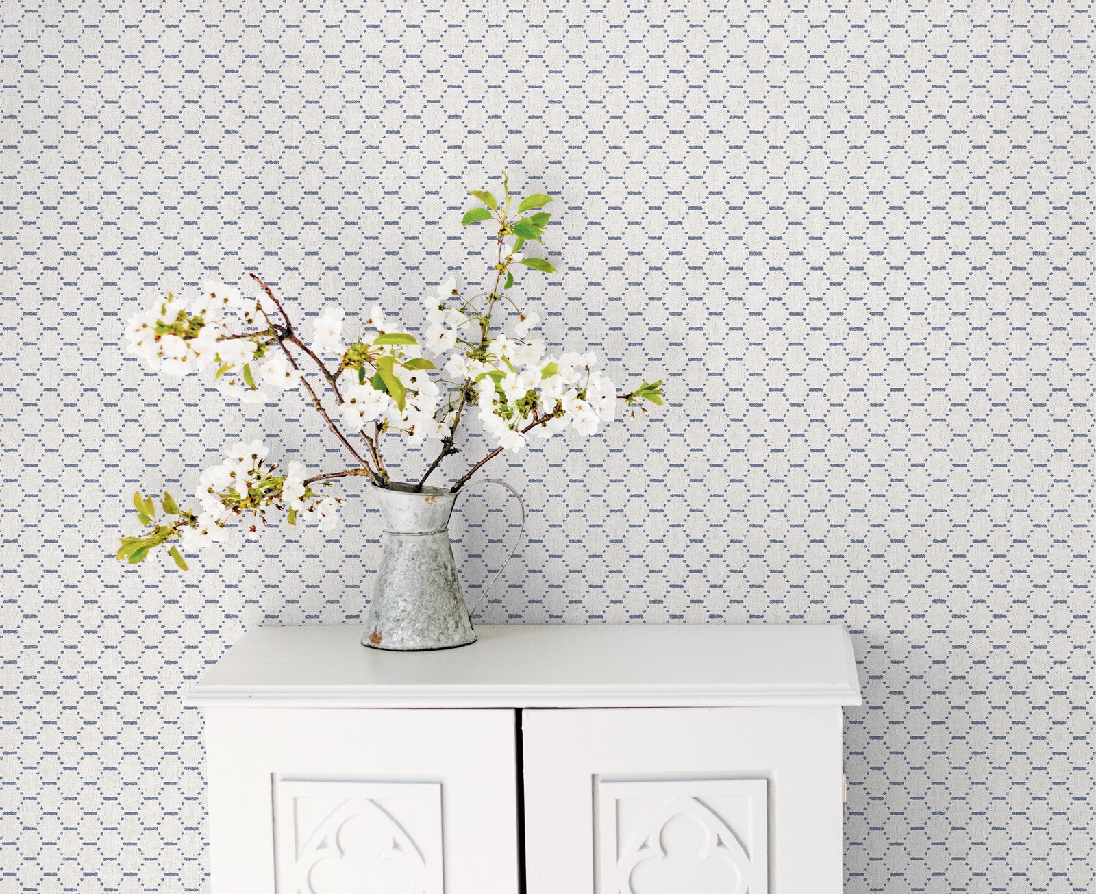 G78295 - Bazaar Honey Comb Wallpaper - Beige / Blue - Galerie