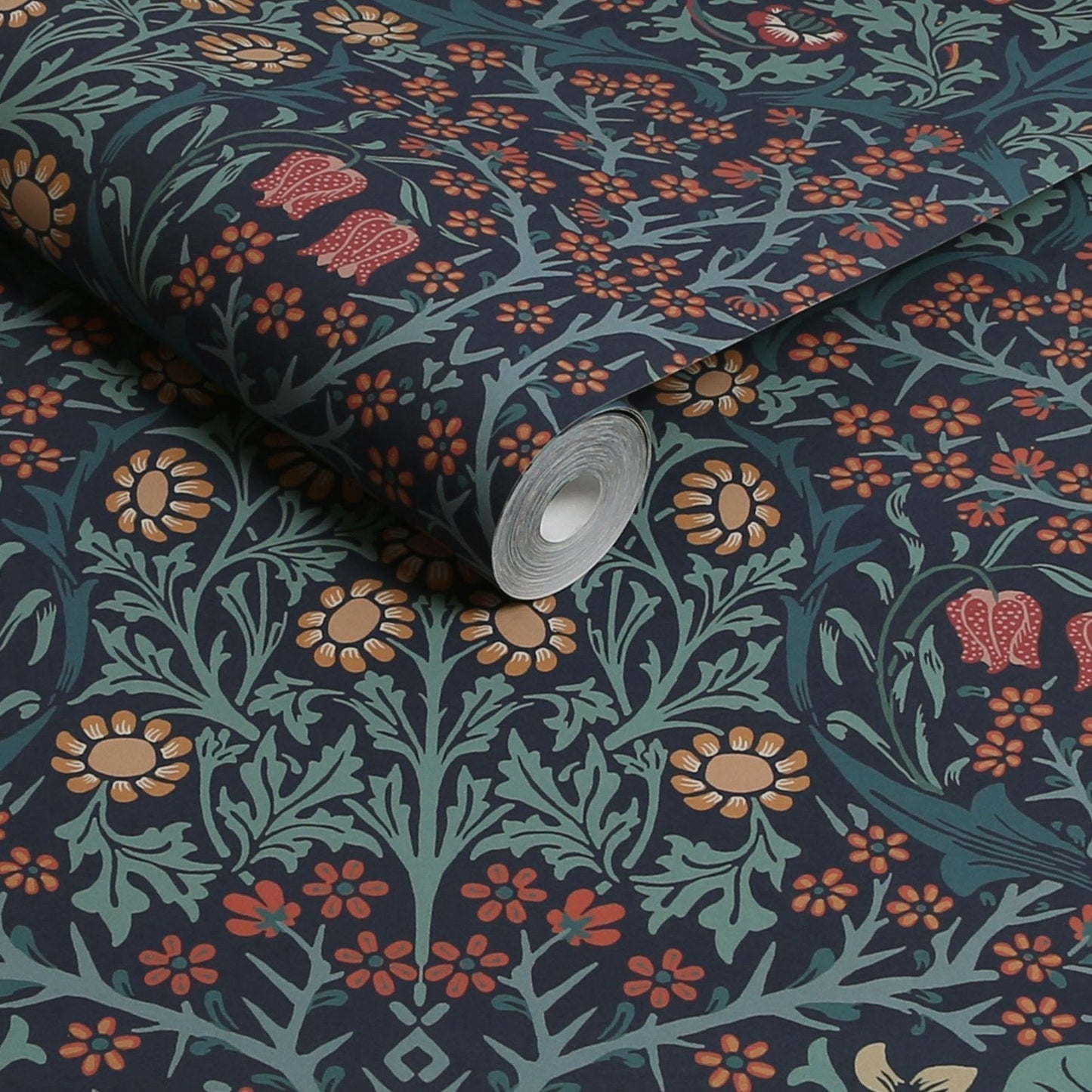 Blackthorn Wallpaper - Navy - 124251 - William Morris AHWallpaper199