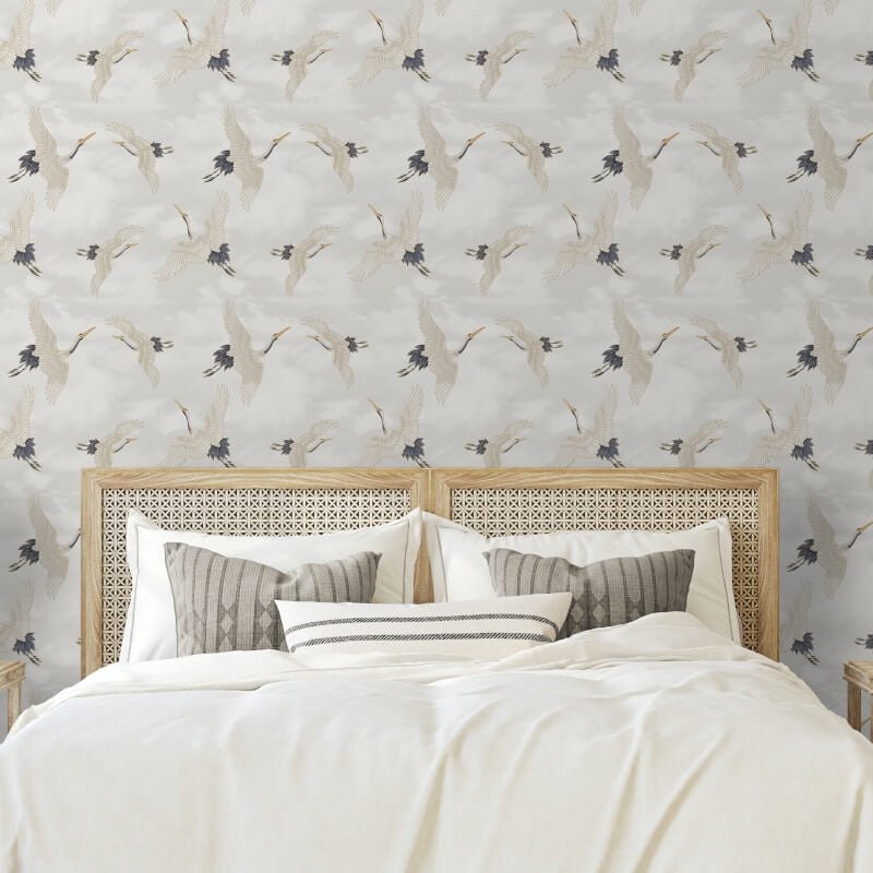 Cranes Metallic Wallpaper - White - Catherine Lansfield - 206511Wallpaper199