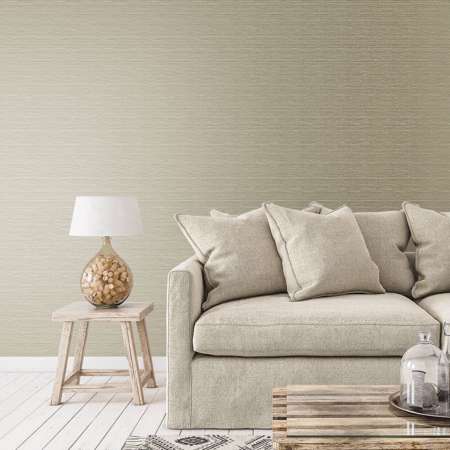 Emporium Metallic Plain Wallpaper - Gold - Galerie - DWP0230 - 02Wallpaper199