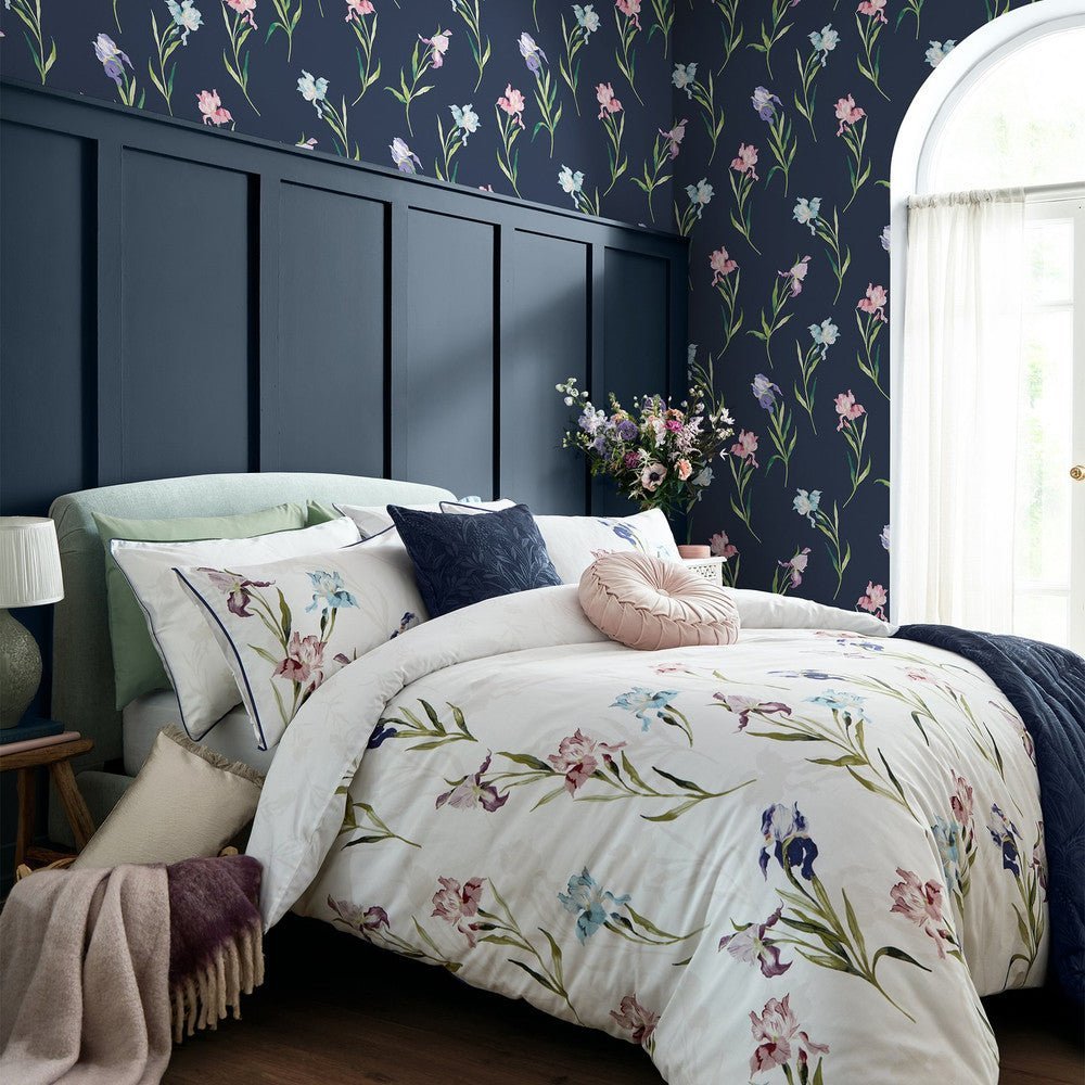 Hawling Irises Wallpaper - Midnight Seaspray - Laura Ashley - 127399Wallpaper199