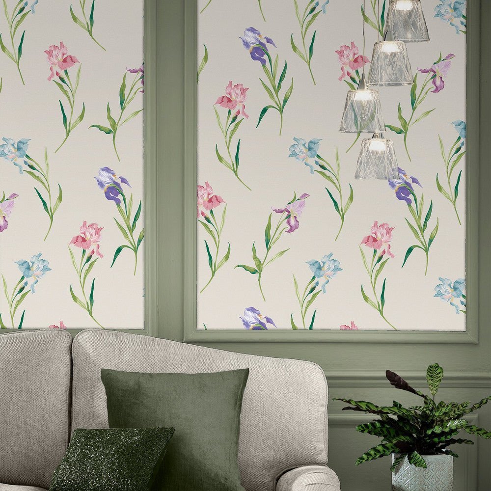 Hawling Irises Wallpaper - Soft Natural - Laura Ashley - 127400Wallpaper199