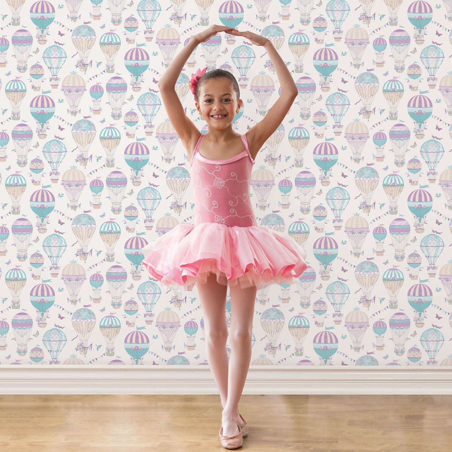 Just 4 Kids 2 Hot Air Balloons Wallpaper - Lilac / Aqua - Galerie - G56543Wallpaper199