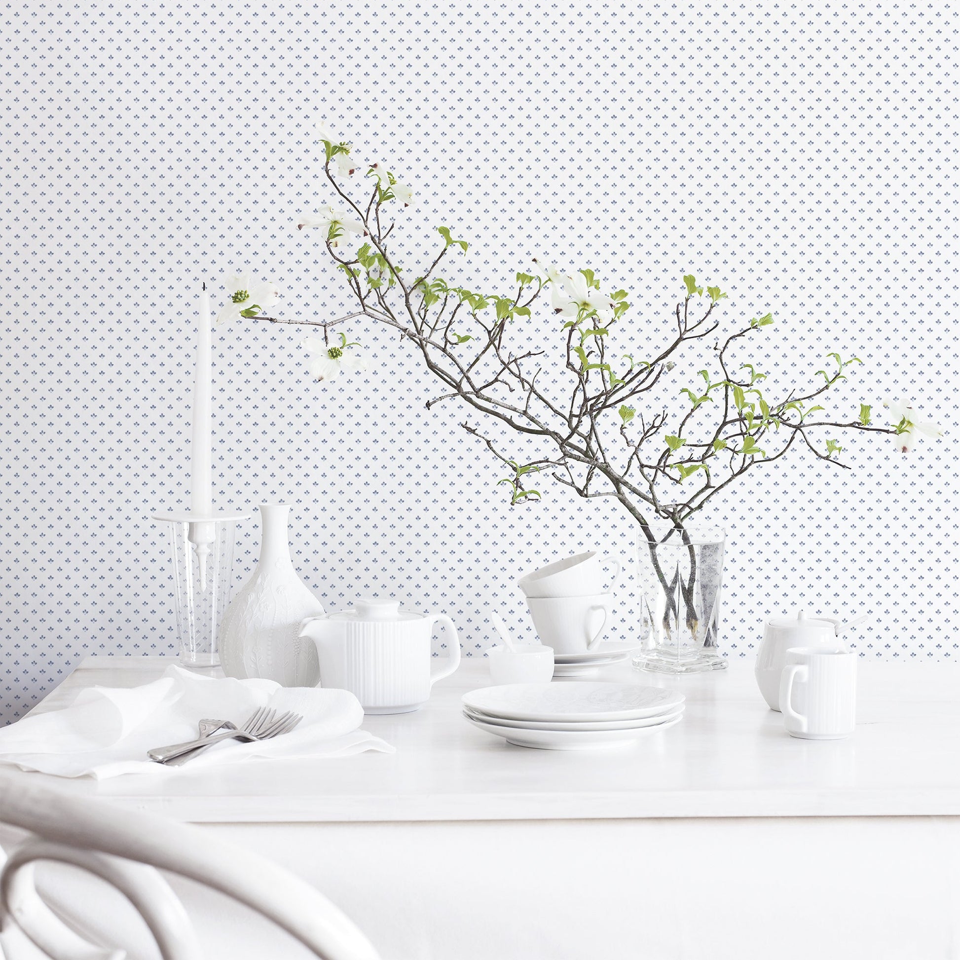 Just Kitchens Tri Leaf Wallpaper - Navy Blue - Galerie - G45462Wallpaper199