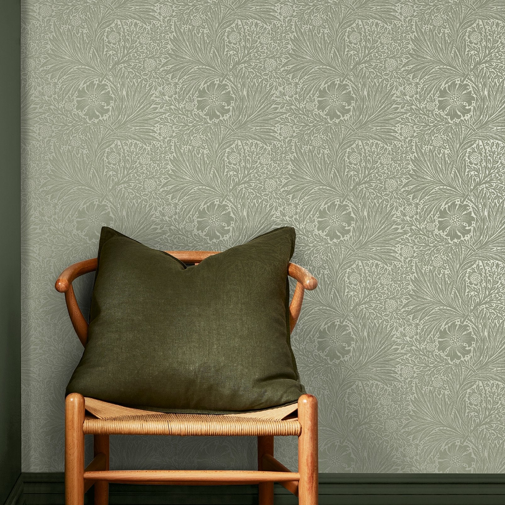 Marigold Fibrous Wallpaper - Sage - 124256 - William Morris AHWallpaper199