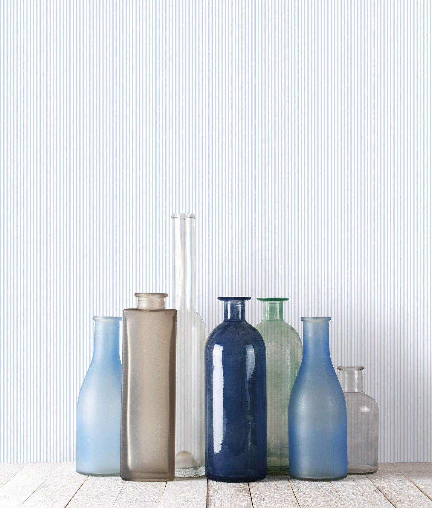 Miniatures 2 Delicate Stripe Wallpaper - Blue - Galerie - G67854Wallpaper199