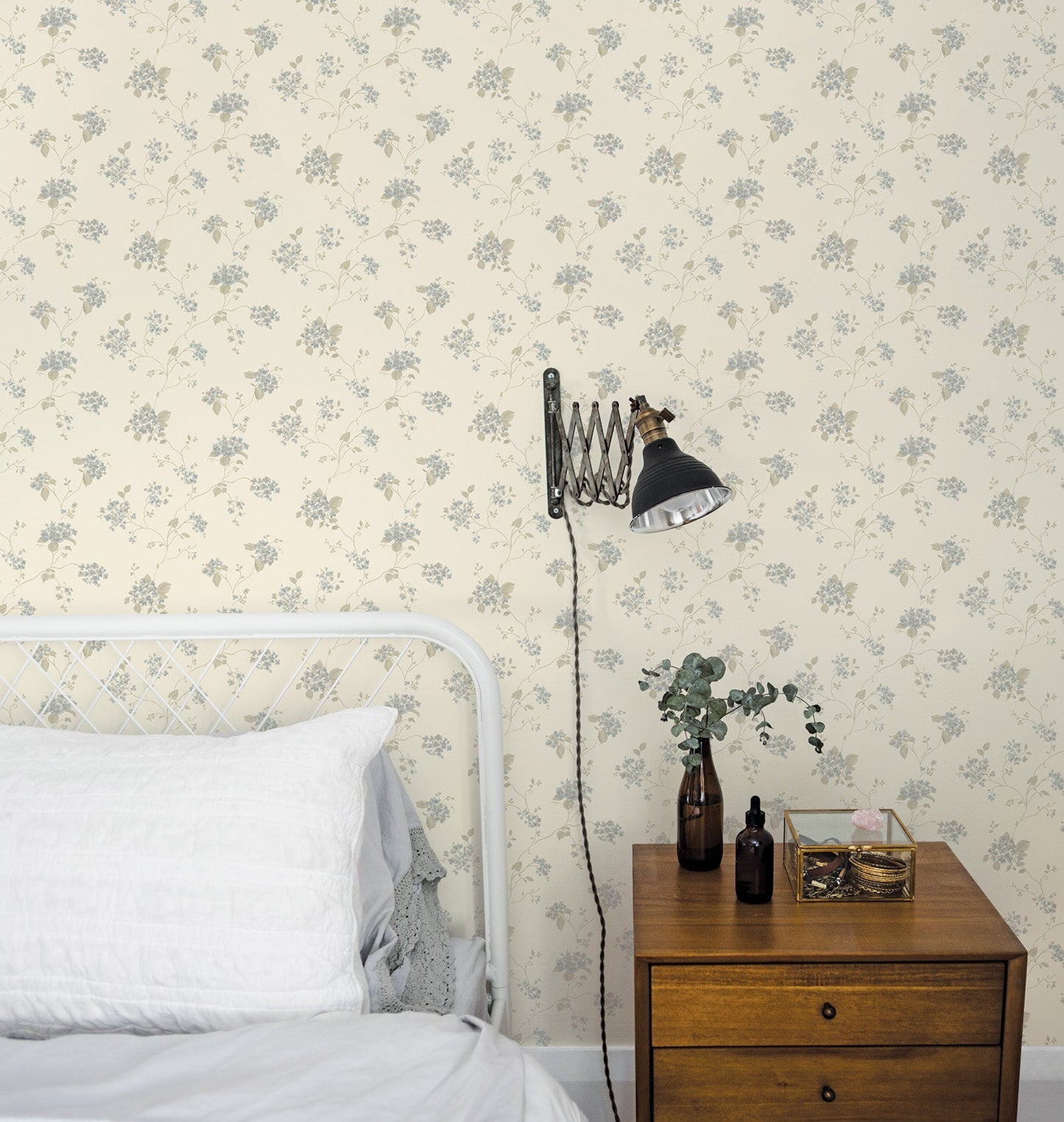Miniatures 2 Spring Flowers Wallpaper - Pale Blue - Galerie - G67865Wallpaper199