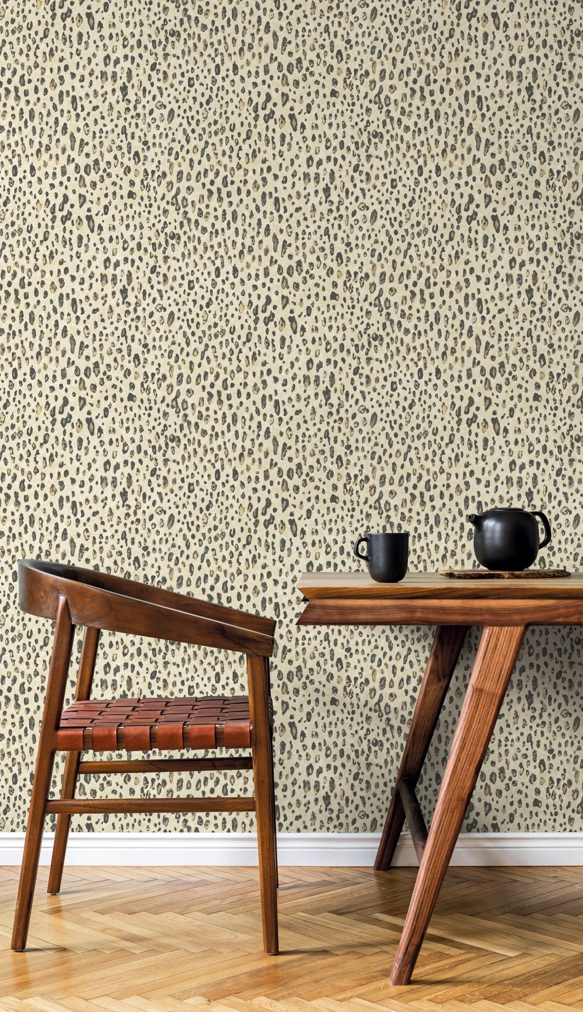 Natural FX 2 Leopard Wallpaper - Cream / Black / Gold - Galerie - G67761Wallpaper199