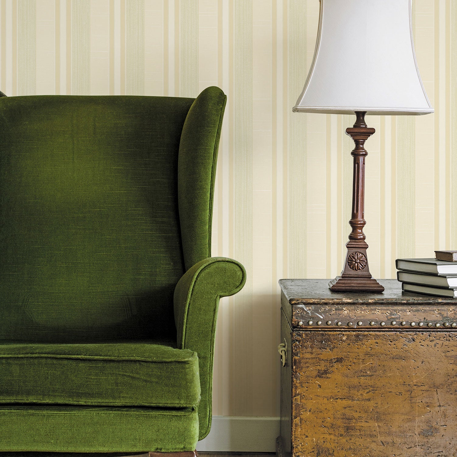 Palazzo Striped Wallpaper - Green / Cream - Galerie - G67622Wallpaper199