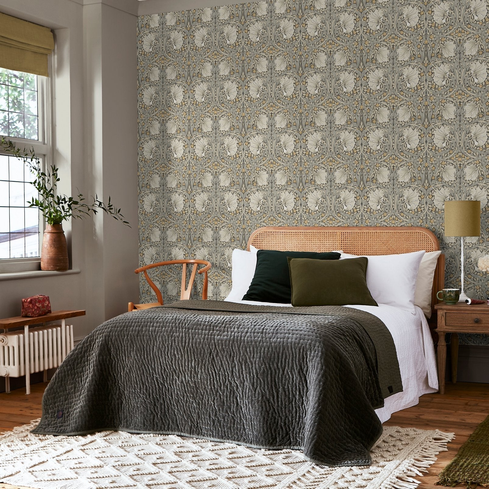 Pimpernel Wallpaper - Grey - 124240 - William Morris AHWallpaper199