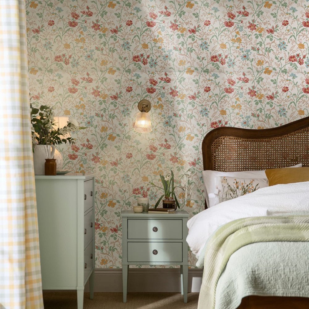 Shropshire Posy Wallpaper - Antique Pink - Laura Ashley - 121082Wallpaper199