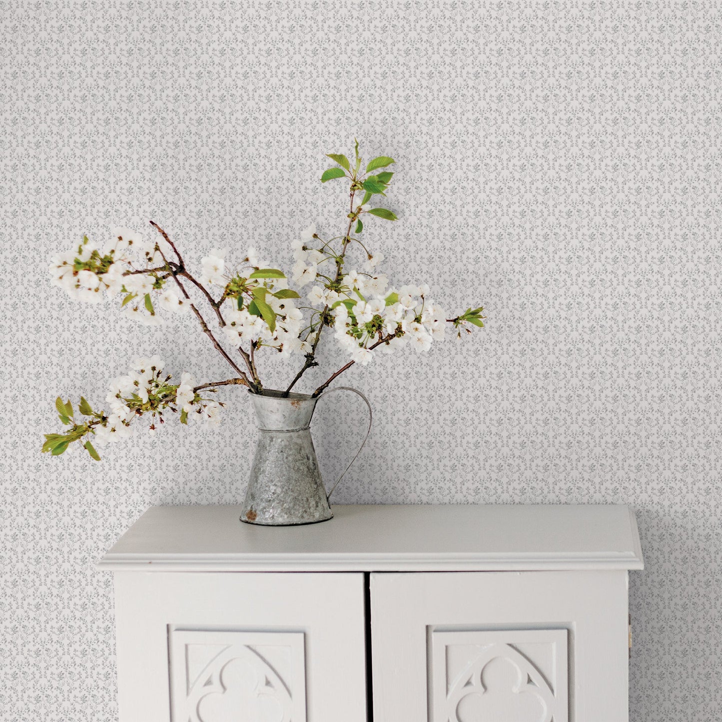 Small Prints Ogee Floral Wallpaper - Black / Greys - Galerie - G56678Wallpaper199