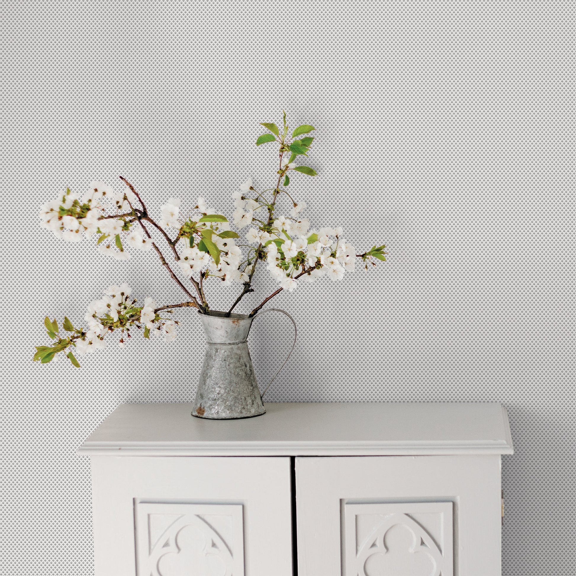 Small Prints Tiny Tulip Wallpaper - Grey / Black - Galerie - G56701Wallpaper199