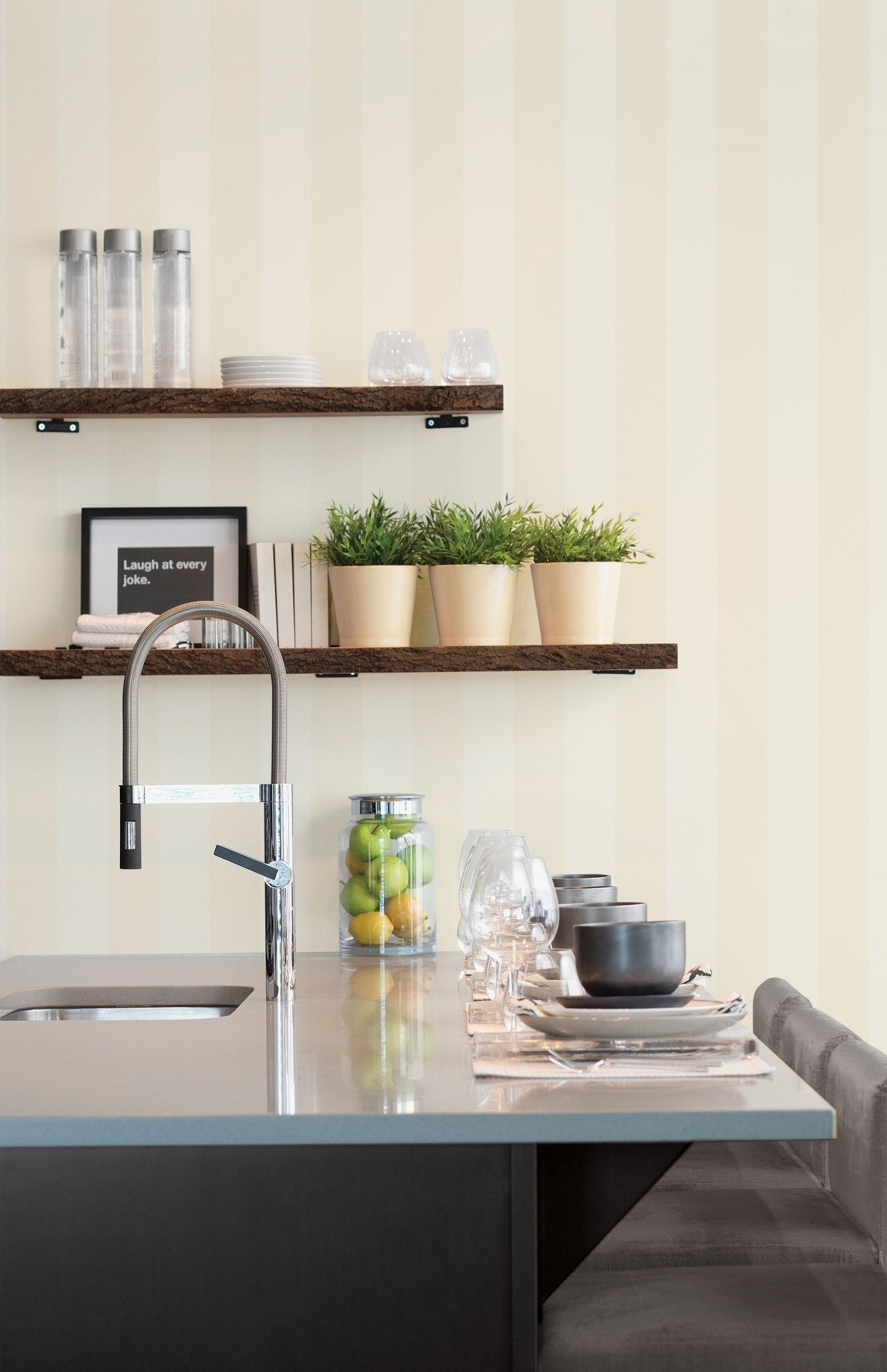 Smart Stripes Single Colour Stripe Wallpaper - Pale Cream - Galerie - G67557Wallpaper199